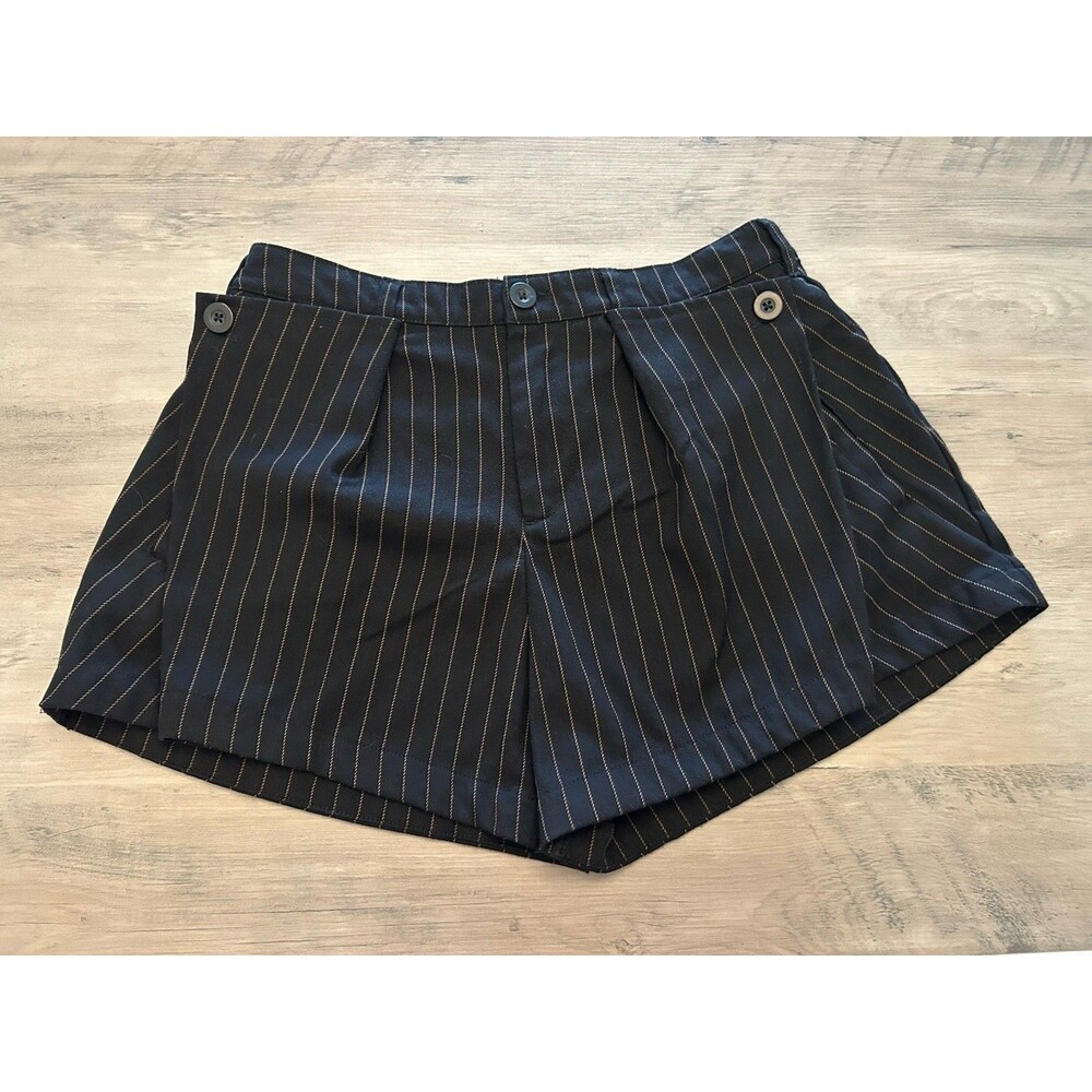 Free People Shorts Black Pinstripe Shorts, Size 4